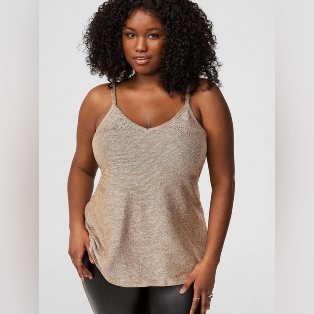 New With Tags 🏷️ Torrid 🌟 Gold Shimmer Swing Cami